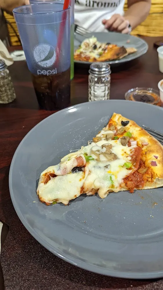 Mountaineer Pizza
